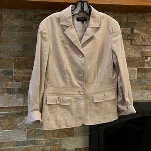 Women’s casual blazer